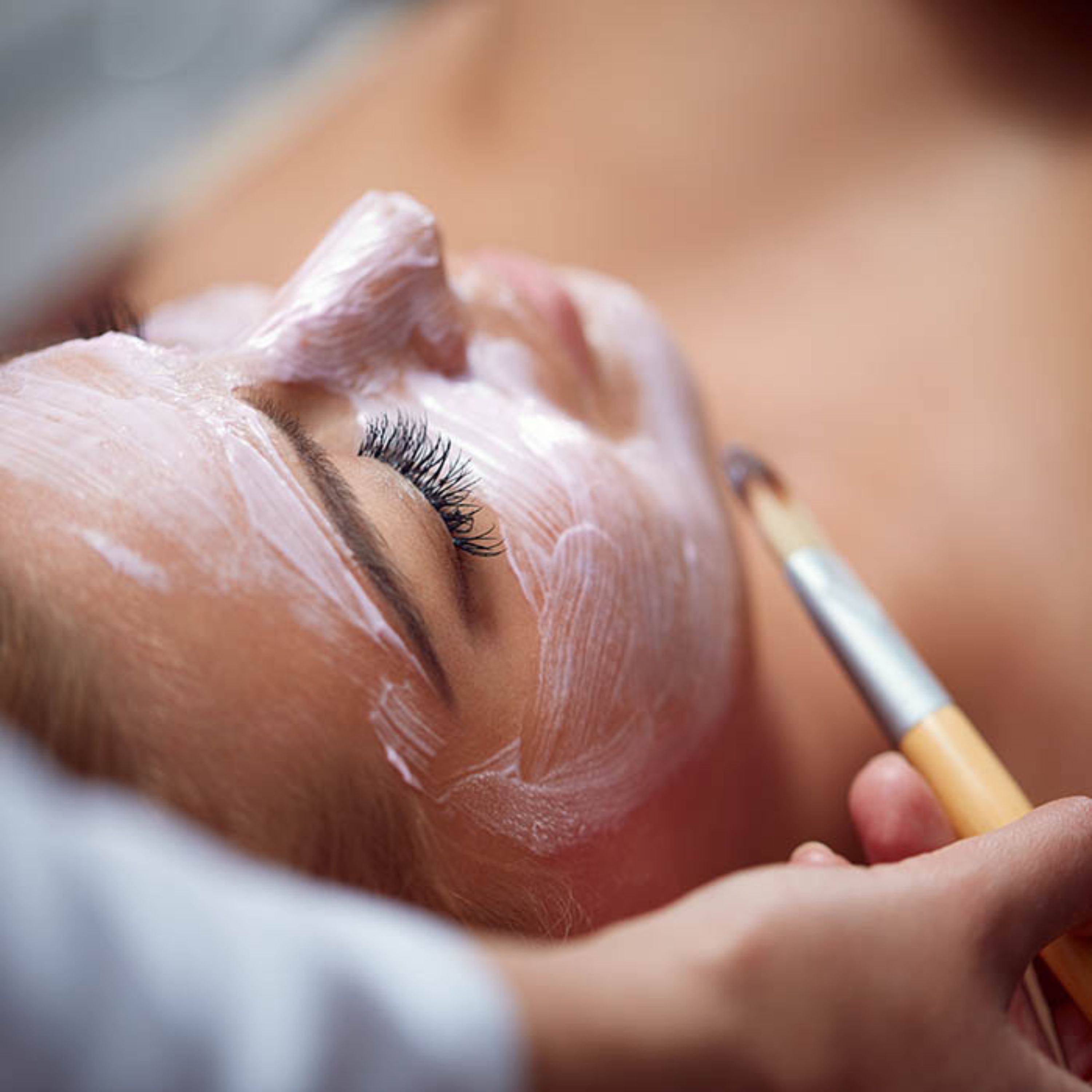 Premium Gesichtsbehandlung bei Sibaii Osnabrück